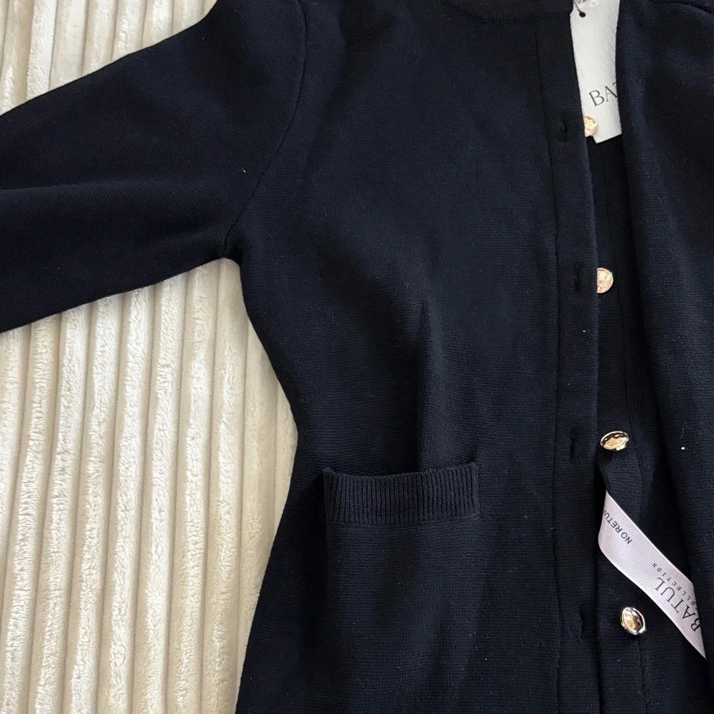 Naadean Cardigan | Noir - Picture 4 of 10